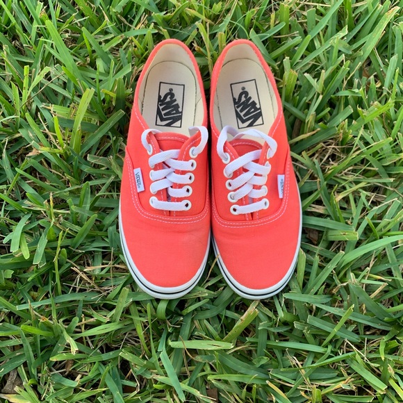 Vans Authentic Lo Pro Coral Sneaker